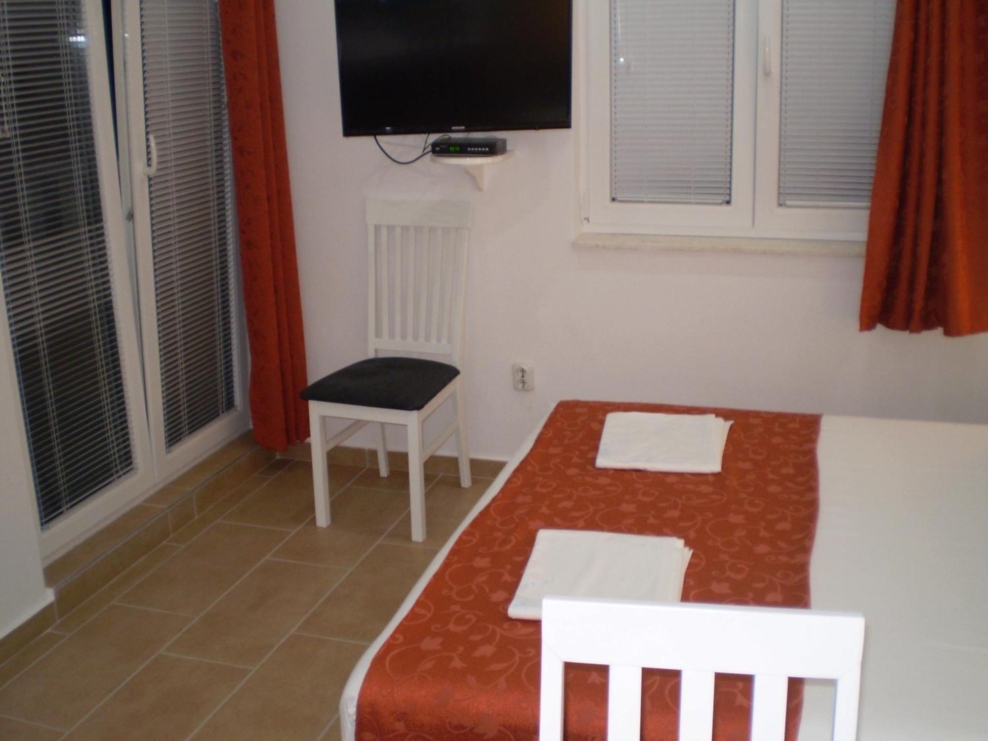 Apartments Tare, Free Parking Vodice Exterior photo