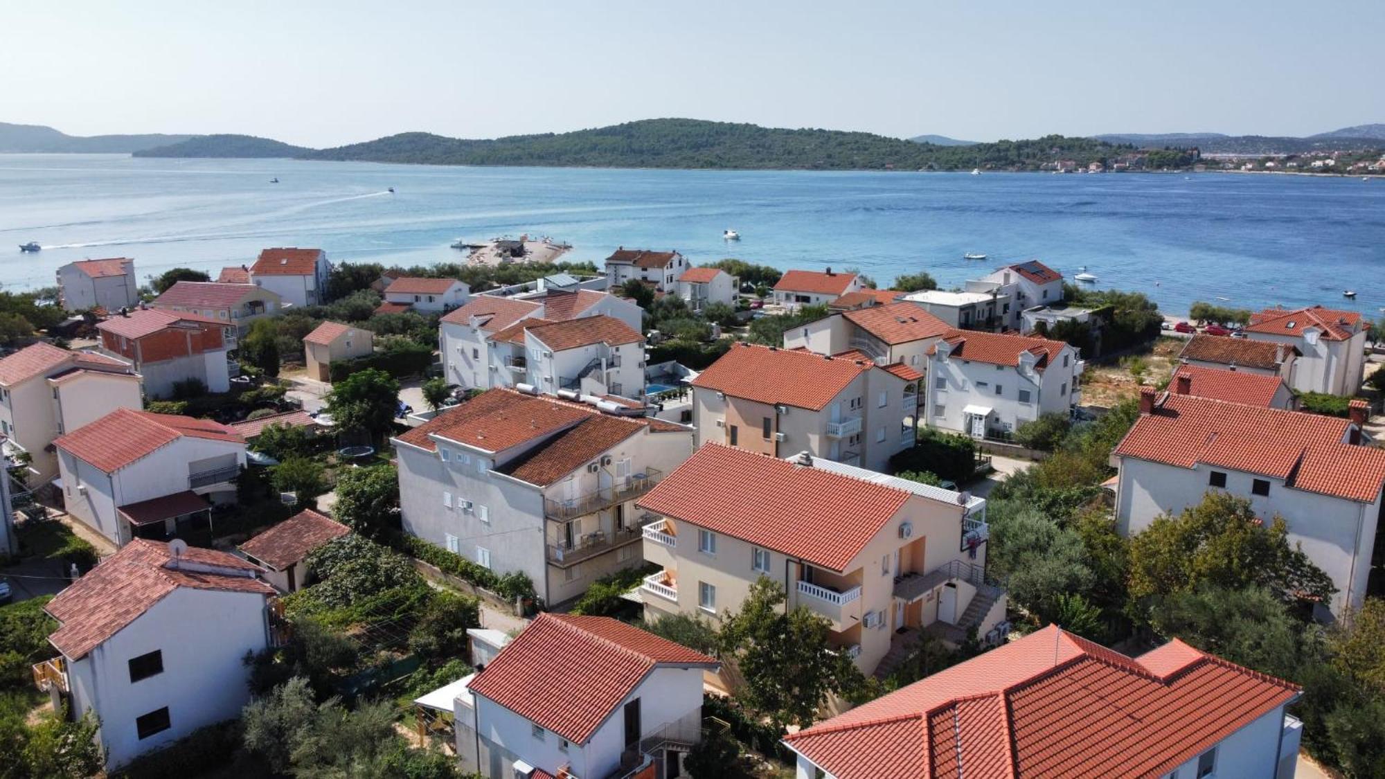 Apartments Tare, Free Parking Vodice Exterior photo